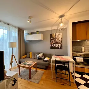 Stylecomfort Flamingo House Warsaw